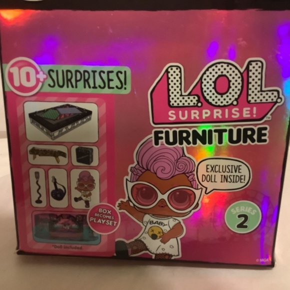 LOL Surprise Furniture Series 2 Grunge Grrl  Music Festival - Picture 2 of 11